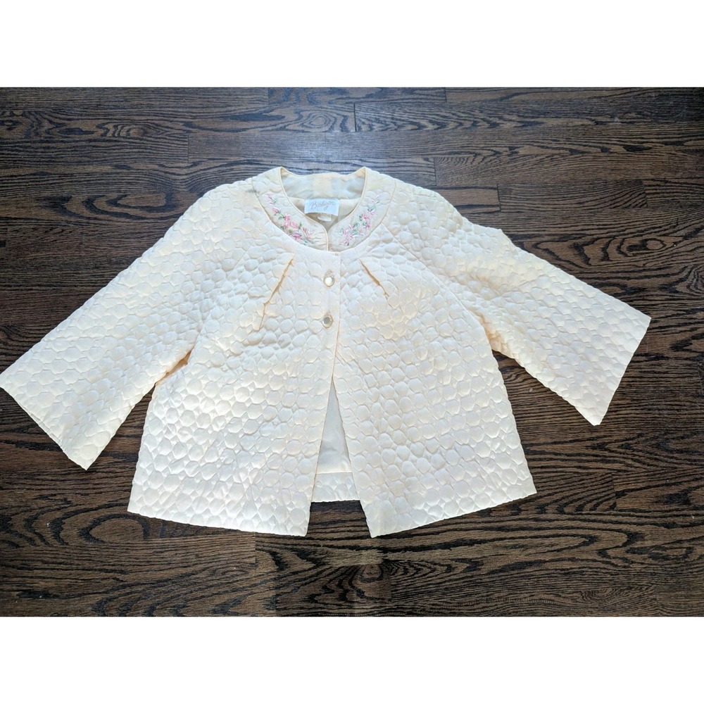 Vintage 60s Barbizon Pale Yellow Quilted coquette Embroidery Bed Jacket Sz L